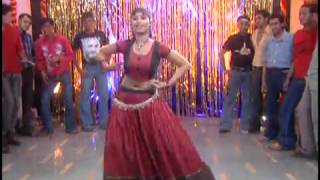 Aara Hile Chhapra Hile Hot Item Song Bhojpuri Aara Hile Chhapra Hile [upl. by Roel]