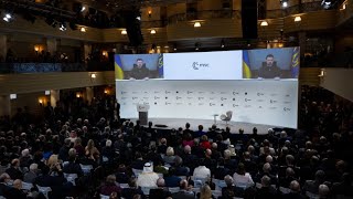 Selenskyj bei Münchner Sicherheitskonferenz „Wir müssen uns beeilen“ [upl. by Schwarz]