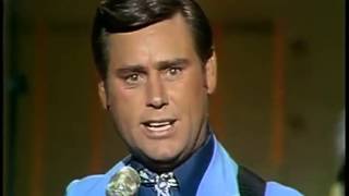 George Jones quotShe Thinks I Still Carequot 1970 [upl. by Aicenet]