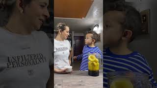 Blooper 😂 Compota de Maracuyá 😋 SHORT cocinandoconmatthew blooper bloopers trascámaras frutas [upl. by Gwenn]