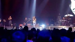 Laura Pausini  La Prospettiva Di Me Live in Paris 05 [upl. by Alton]