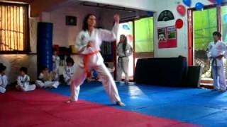 Silvina examen cinturón naranja Taekwondo Defensa Ataque fórmula [upl. by Macnamara675]