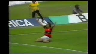 Flamengo 2 x 0 Palmeiras 07111987 Jogo completo [upl. by Nahtnhoj236]