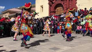 Danzantes de tijera en la Plaza de Armas de Huancavelica [upl. by Hagi85]