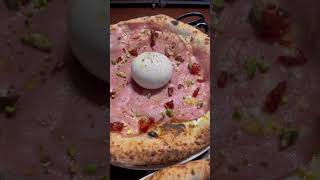 Neapolitan Pizza Style pizza food youtubeshorts [upl. by Ricketts]