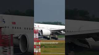 TURKISH AIRLINES B777300ER landing at Kuala Lumpur Airport shorts aviation b777 landing plane [upl. by Naut926]