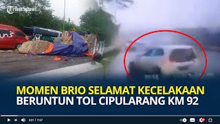 Momen Honda Brio Selamat Kecelakaan Beruntun Tol Cipularang KM 92 hanya Terserempet Truk Rem Blong [upl. by Latt]