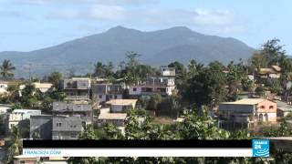 À Mayotte département français depuis quatre ans [upl. by Magnuson414]