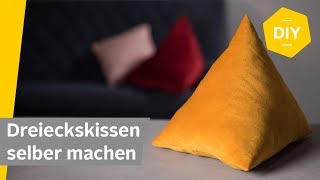 DIY Kissen aus Samt nähen in Dreiecksform  Roombeez – powered by OTTO [upl. by Ahsinnor249]