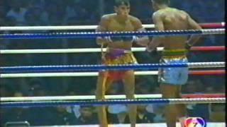 Kaensak VS Singdam Great Muay Thai [upl. by Janean]