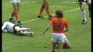 Schwalbe Hölzenbein West Germany in final vs Netherlands WorldCup74 [upl. by Daniel623]