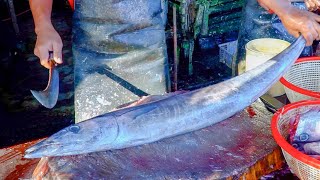 FAST FISH CUTTING IN MARKET ACEHNESE🔪🔥 WAHOO FISH CUTTING SKILLS FOR STEAK FOOD [upl. by Autrey]