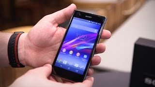 Sony Xperia Z1s Unboxing  CES 2014 [upl. by Simmonds]