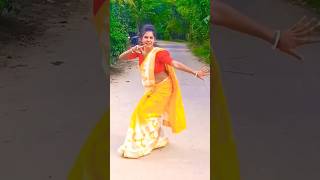 Karungi Gulami Tere Nakhre Uthaungi  Jo Beech Bajariya Tune dance shorts aparajita [upl. by Idnak424]