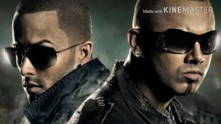 Wisin y yandel Estoy Enamorado Oficial Audio [upl. by Awe866]