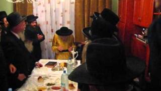 Hrhquotk Tosher Rebbe Shlita dance at Rosh Chodesh Tish [upl. by Ijok]