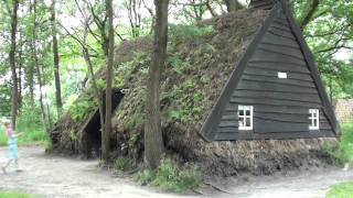 Oude Traktoren landbouwwerktuigen in openluchtmuseum Schoonoord [upl. by Yralam]