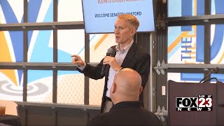 Video OK US Senator James Lankford attends MidAmerica Business Leaders Association meeting [upl. by Kcinom252]