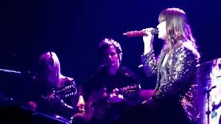 Kelly Clarkson  Youre Still the One Shania Twain Cover  Windsor ON 3812 [upl. by Rosena]