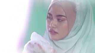 Malaysia shampoo advert  with hijab on [upl. by Lurlene]