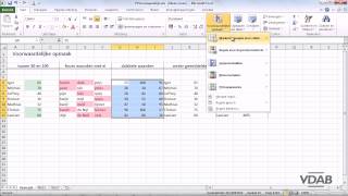 Excel 2010  222  Standaardmogelijkheden [upl. by Ronile]