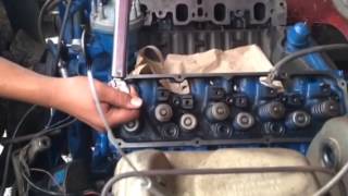 Rebuilding a ford 1982 400 M block [upl. by Vidda]