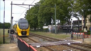 Spoorwegovergang Hoensbroek  Dutch railroad crossing [upl. by Duma]