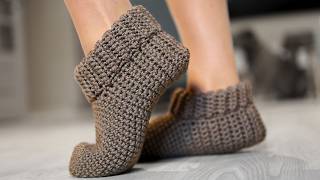 EASY Crochet Slippers Tutorial  RIBBED Slippers Crochet Pattern [upl. by Spooner]