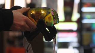 Grayne Snowboard amp Ski Goggles GTO 30 Second Lens Change [upl. by Dyun73]