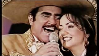 Vicente fernández  Entre el amor y yo  en vivo [upl. by Forester740]