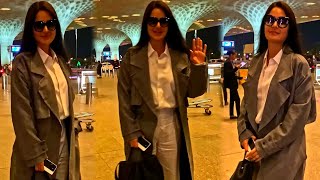 Katrina Kaif Spotted At Airport Drop Vicky Kaushal [upl. by Ieso]