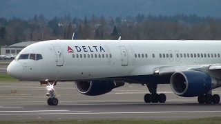 Delta Air Lines 757200 N672DL Takeoff Portland Airport PDX [upl. by Earized]