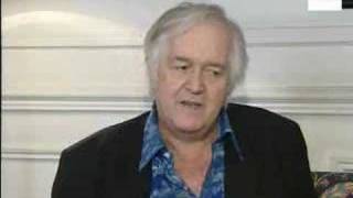 El escritor Henning Mankell cuenta como el Sida afecta en África [upl. by Evangelist]