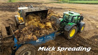 Spreading Farm Yard Muck  John Deere 6215R  Volvo Shovel [upl. by Narba]