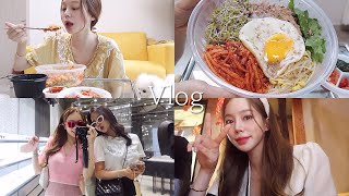 일상 vlog  음주로그 못 참지  길거리 토스트 비빔밥 모둠 초밥 우동 수제버거 감바스  젠틀몬스터 선글라스 GET  보다나 물결고데기 언박싱 [upl. by Nalac566]