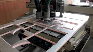 HUYA CNC machine designed to cut preinsulated duct panels [upl. by Ikkela]