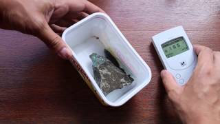 Radioactive Pitchblende Uranium Ore Uraninite with Radex RD1706 and DRSB01 Geiger Counters [upl. by Gschu]