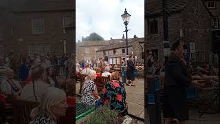 Grassington 40s weekend crooner singing Moonlight The Stars and You grassington [upl. by Bowe]