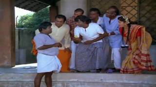 Banana Comedy Senthil amp Kaundamani from Karakattakaran 1989 Tamil [upl. by Aryam919]