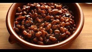 Food Storage Boston Baked Beans with Pressure Canned Salt Pork [upl. by Marcella]