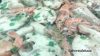 Bacalao en salsa verde [upl. by Arualana]