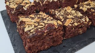 Bizcocho de Dátiles y Nueces 🥮fácil y rápida Bomba de sabores 😋bizcocho dátiles receta [upl. by Ahidam685]