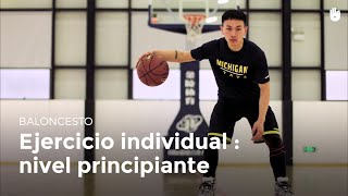 Aprender a botar el balón para principiantes  Baloncesto [upl. by Haynor611]