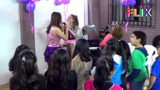 Show infantil canciones en vivo 🎤🎶 Violetta MUNDO FLIX Lima Perú [upl. by Ococ]