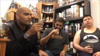 SingleMaltDaily  The 2 Minute Spill Ep13  Hibiki 21 Kachofugetsu Japanese Whisky [upl. by Ennairek]