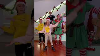 Balletto della nuova canzone di Natale di Salvo e Giorgia quotLa festa dei bambiniquot shorts [upl. by Myk383]