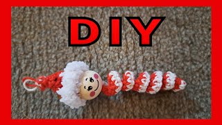 Weihnachtliches Sorgenwürmchen häkeln • DIY  Julebuergerfee [upl. by Aivatal]