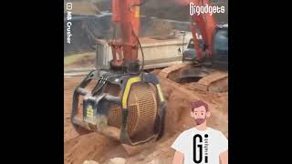 On spot sieving technique by Excavator [upl. by Nitnert258]