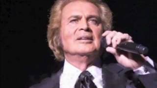 Engelbert Humperdinck Fashion Magazinewmv [upl. by Schapira]