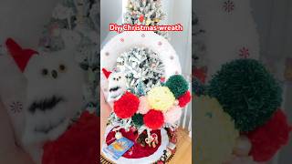 Diy Christmas wreath made with yarn diywreath christmaswreath [upl. by Eilssel]